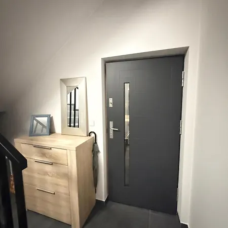 Apartmán Komfortowy Podolany 3 Sypialnie & 2 Miejsca Parkingowe Poznaň