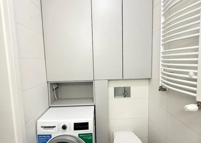 Komfortowy Self Check-in 3 Sypialnie & 2 Miejsca Parkingowe